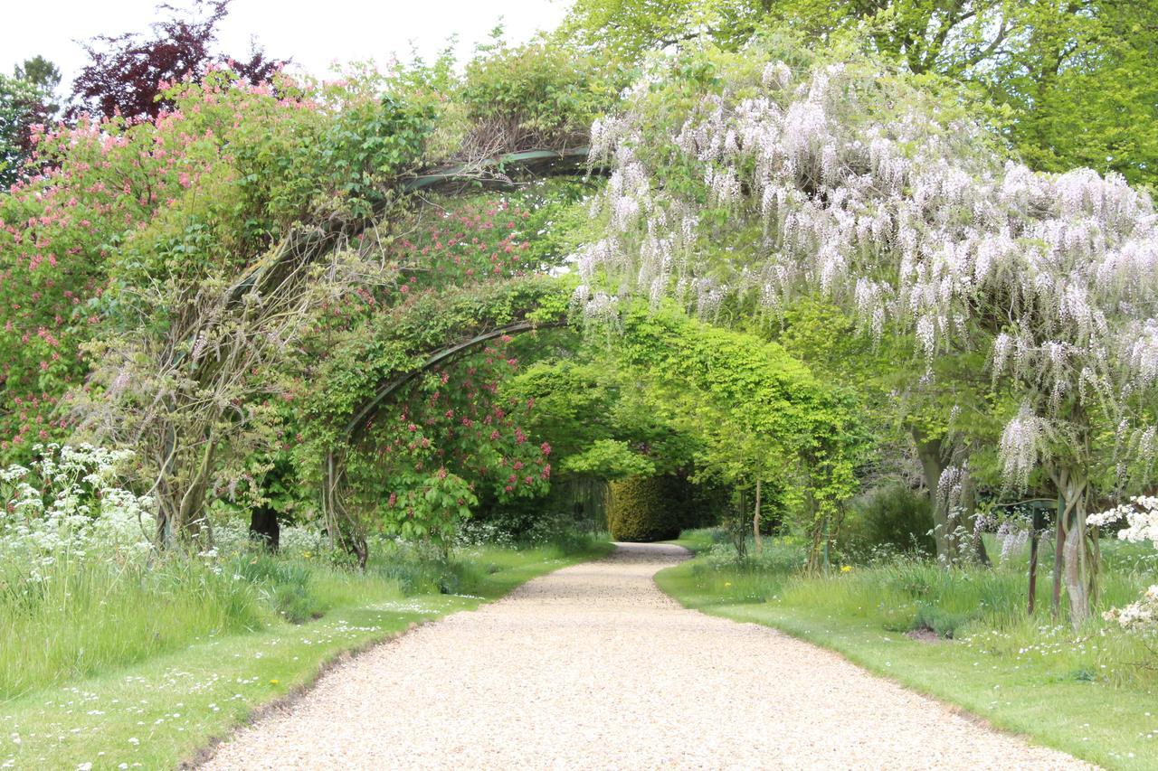 Chippenham Park Garden Rooms Zewnętrze zdjęcie